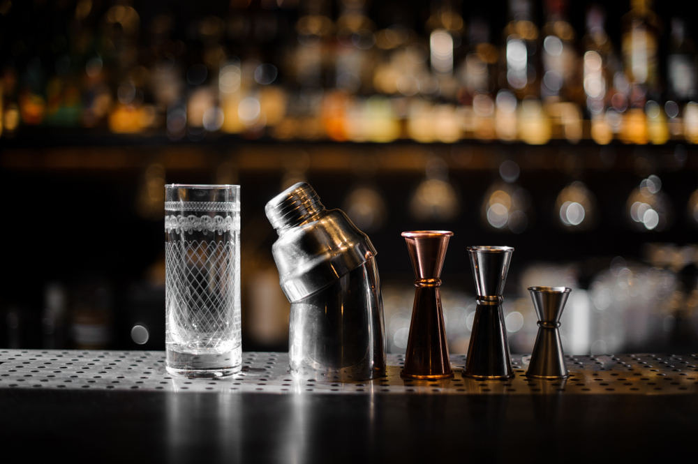 The Top 5 Bar Essentials and Their Uses