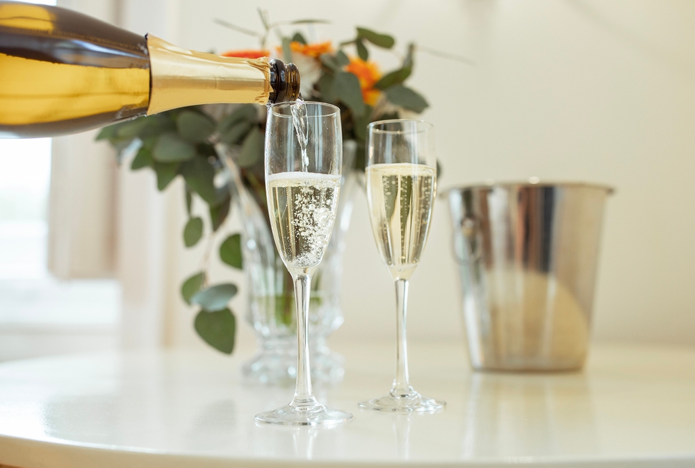 Champagne Glasses: Interesting Facts and Information