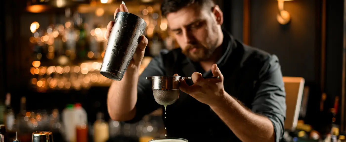 Top 5 Must-Have Tools for Beginner Bartenders
